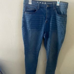 Women’s jeans
